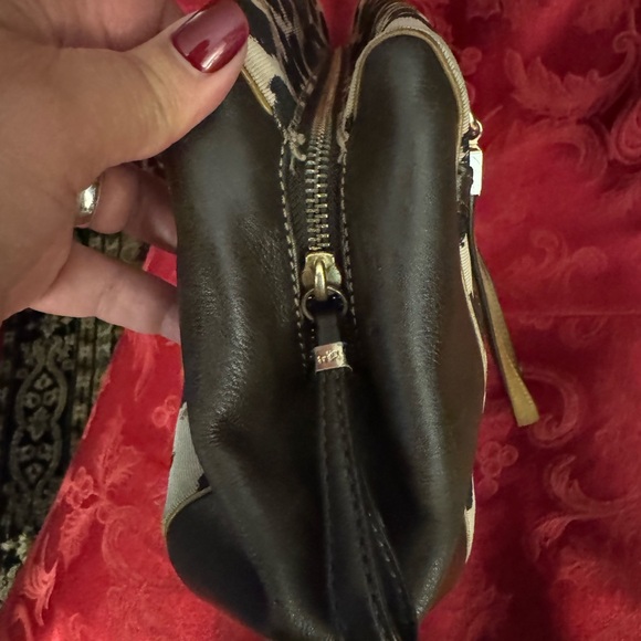 Coach Shoulder Bag Animal Print Canvas &  Brown Leather Good Condition - Picture 4 of 9